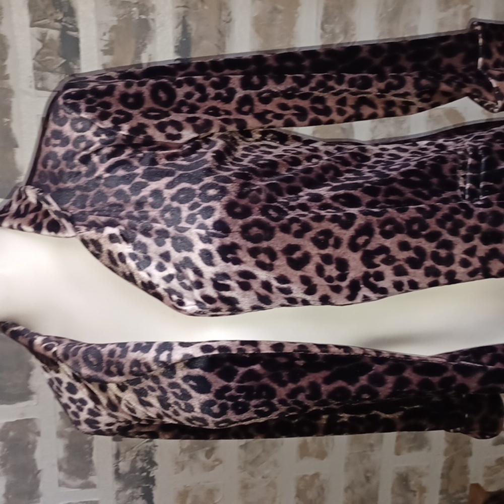 HAVE Los Angeles Leopard Robe/CoverUp
